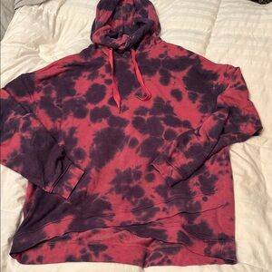 Seven7 Men's Red and Purple Tie-Dye Sweater